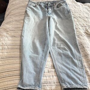 American Eagle Jeans - relaxed mom Jean Fit